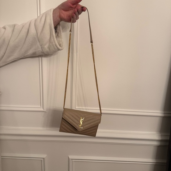 Saint Laurent Tan Chevron Crossbody Bag - Picture 3 of 5